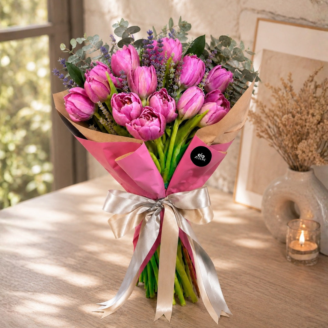 Amour Infini Violet Pink – Tulips with Lavender and Eucalyptus