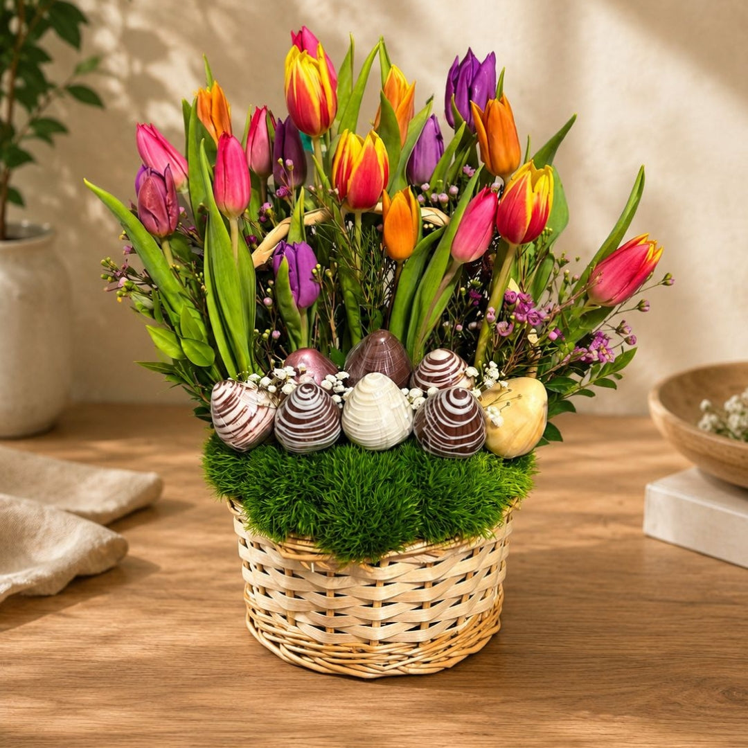 Forbidden Bloom – Tulips & Chocolate-Covered Strawberries Basket