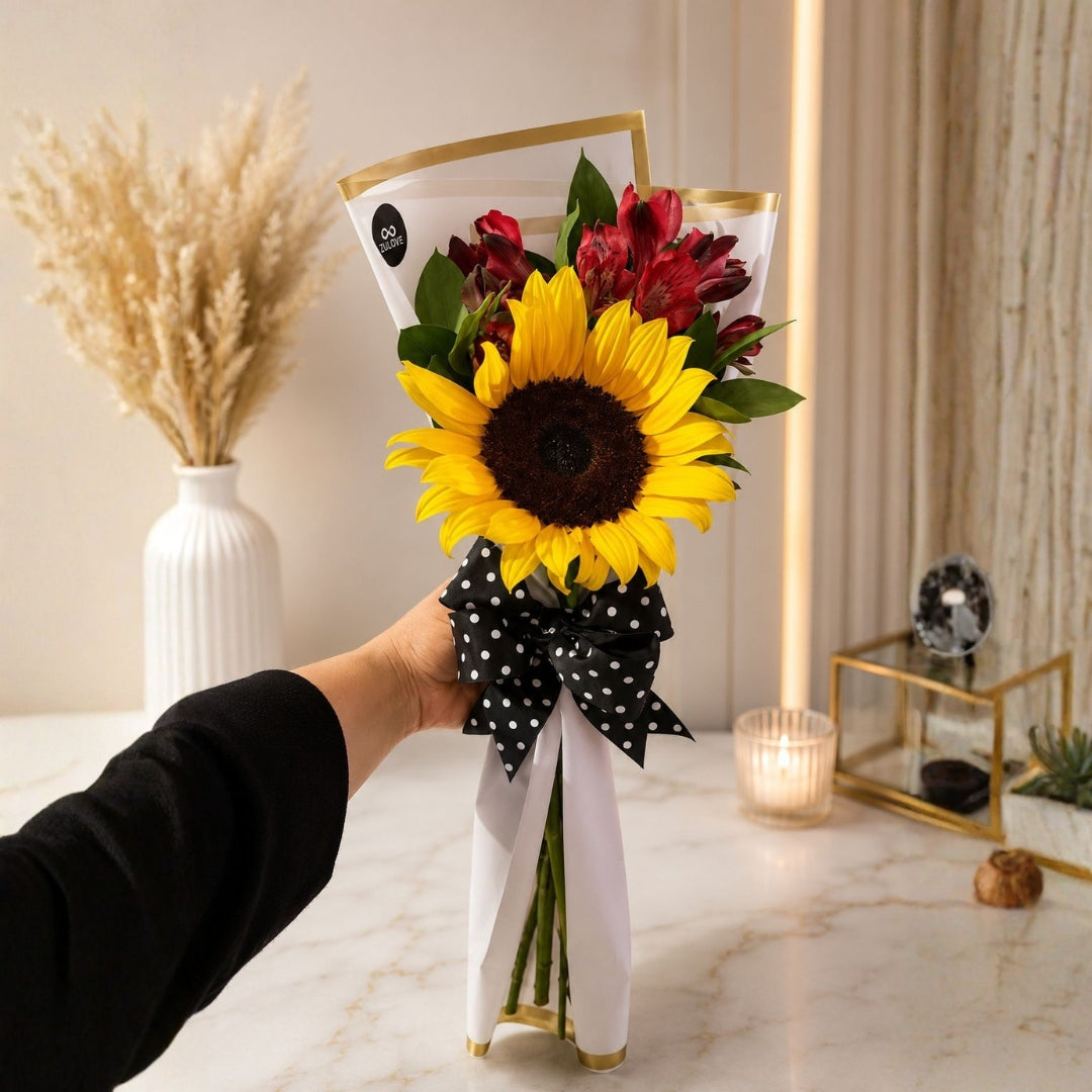 Radiant Detail - Sunflower & Alstroemeria Single Stem