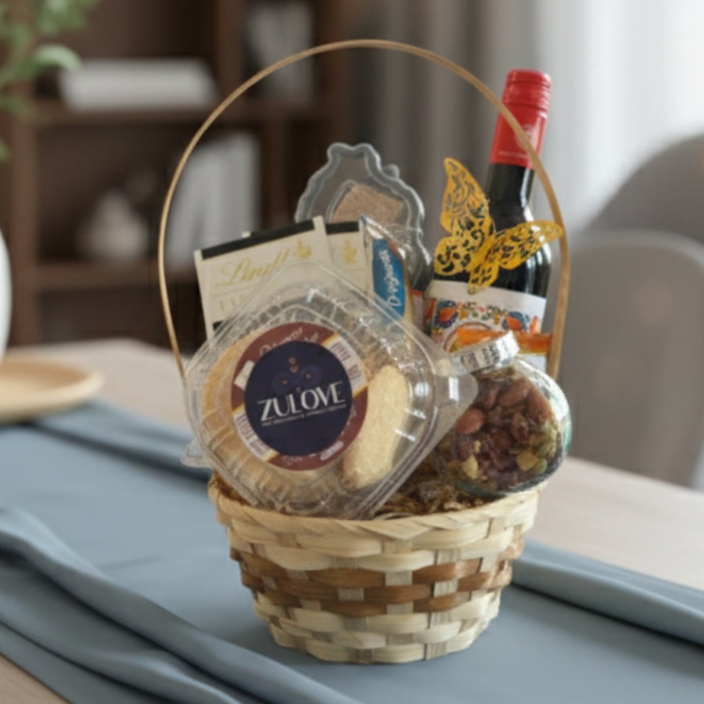 mini corporate basket wine chocolate nuts snacks zulove puerto rico