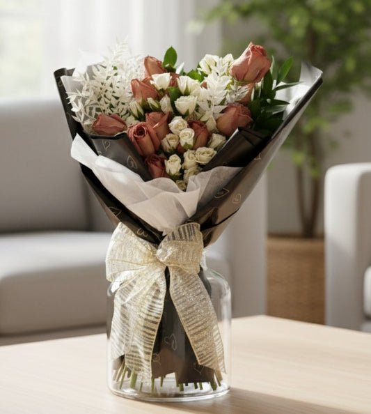 Zulove Eternal Blush – Pink & White Roses Bouquet