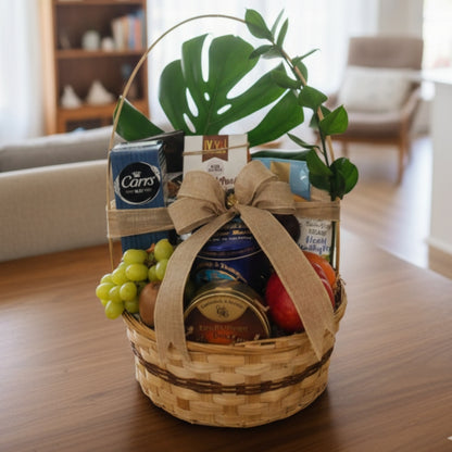 Sweet Gratitude Basket – Chocolates, Fruits & Timeless Treats