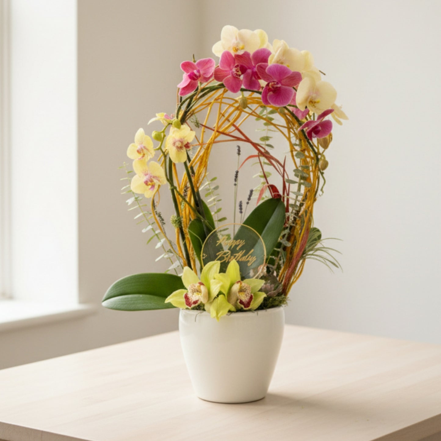 Sublime Orchid 1 – Elegancia Tropical en Blanco y Amarillo
