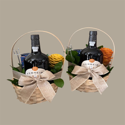 Zulove Golden Gesture – Wine, Coffee & Tropical Accent Basket