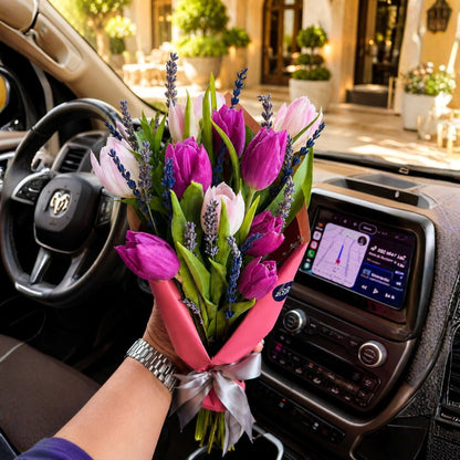 Amour Infini Violet Pink – Tulips with Lavender and Eucalyptus