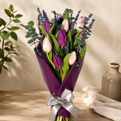 Amour Infini Violet Pink – Tulips with Lavender and Eucalyptus