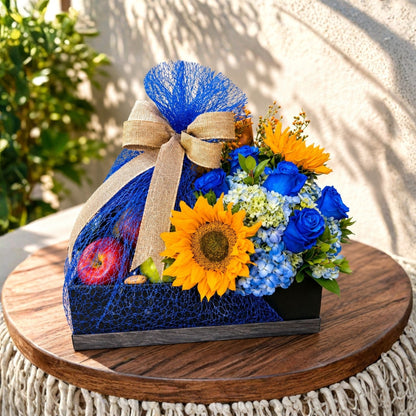 Blue Lovers – Caja Floral con Frutas y Chocolates