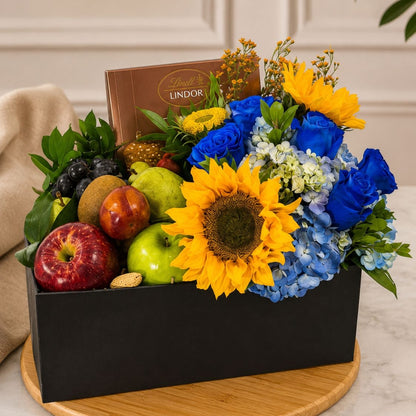 Blue Lovers – Caja Floral con Frutas y Chocolates