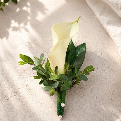 Delicate Bond – Bridal Bouquet with Calla Lilies & Eucalyptus
