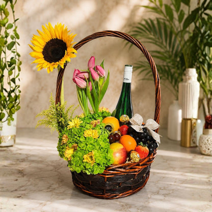 Luxury Charming Harvest – Canasta con Vino, Frutas y Flores