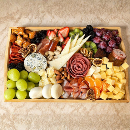Rectangular Shared Delight – Frutas, Quesos & Charcuteria