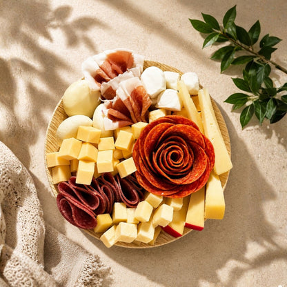 Round Shared Delight 2 – Quesos & Charcutería
