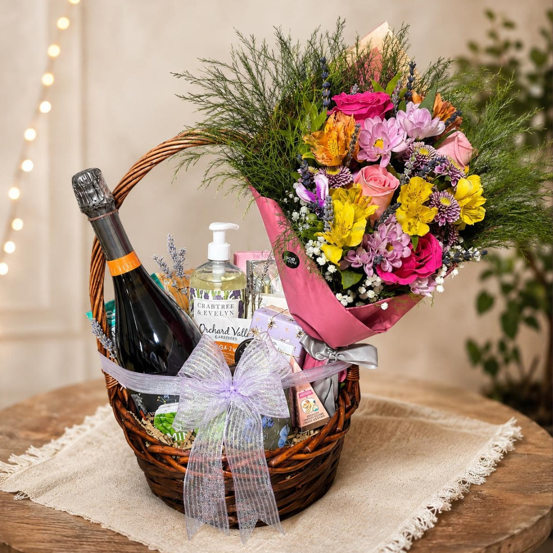 Serenity Lavender Deluxe - Wine & Aromatherapy Gift Basket