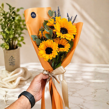 Sun & Relax – Sunflower & Lavender Bouquet