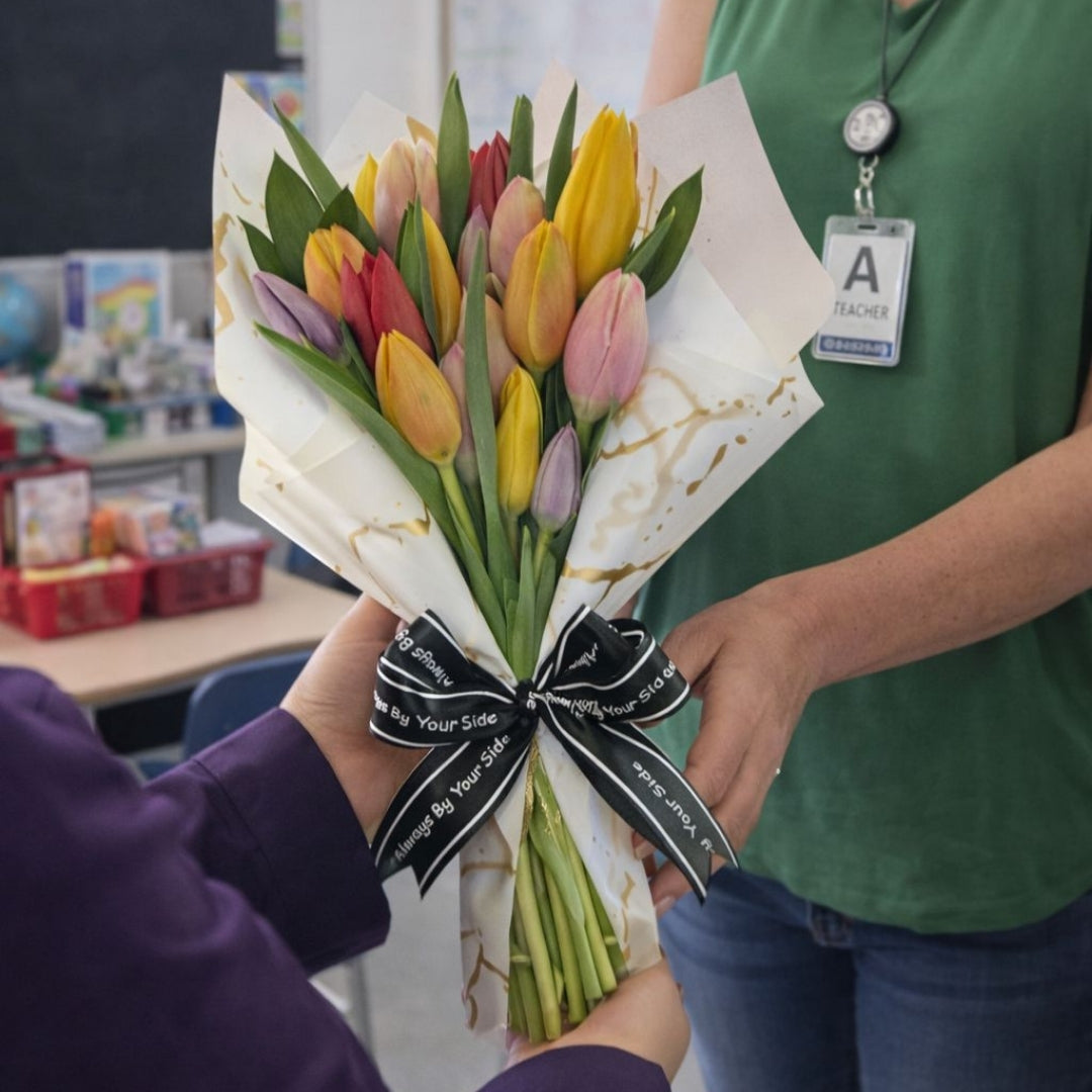 Tulip Bliss – Multicolor Tulip Bouquet