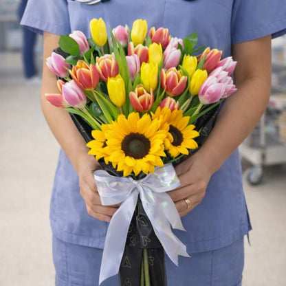 Tulips & Sun – Vibrant Bouquet of Sunflowers and Tulips