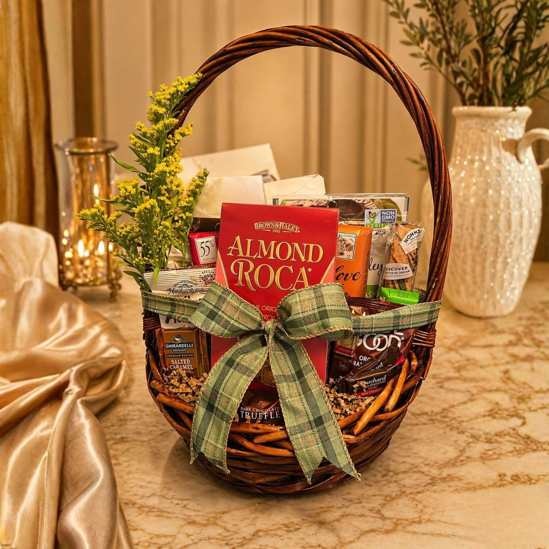 canasta mini chocolates detalle floral zulove puerto rico elegante