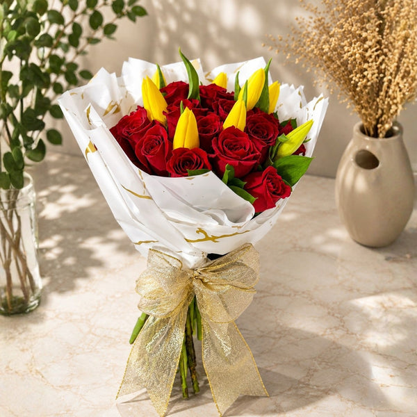 Blush Velvet – Roses & Tulips Bouquet